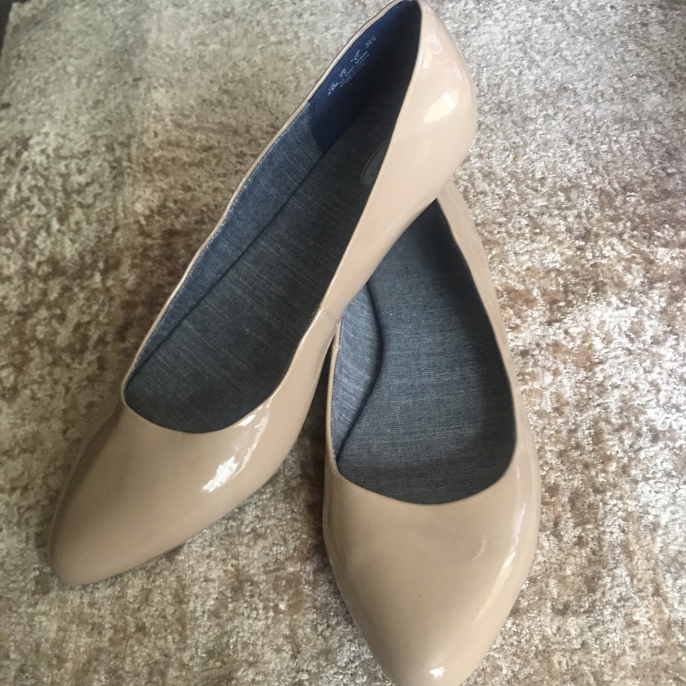 NWOT Dr. Scholls “REALLY” Flat